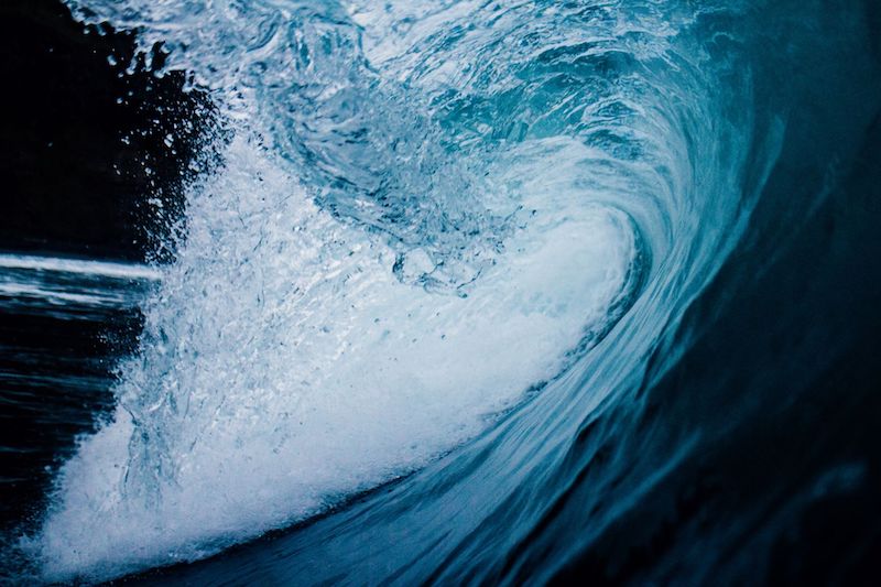 lost in wave